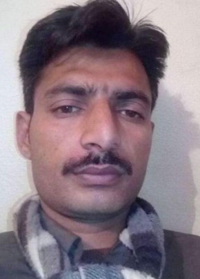 FAROOQ GADI, 35, پاکستان, لاہور