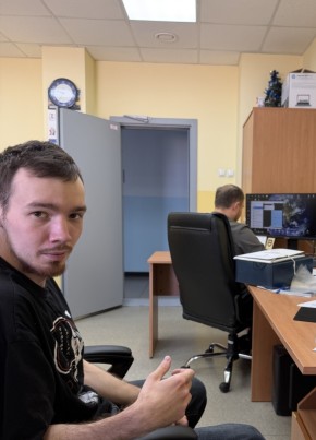 Валентин из Тынды 27 лет