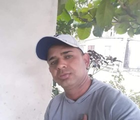 Carlos, 35 лет, La Habana
