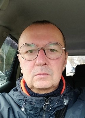 Олег, 63, Россия, Санкт-Петербург