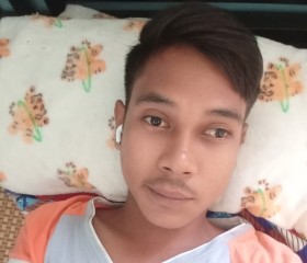 Dattmee, 27, Yangon