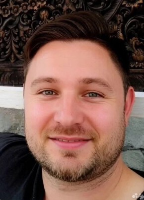 Валентин из Алушты 40 лет