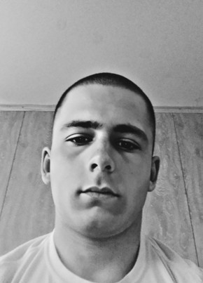 Bogdan, 18, Россия, Москва