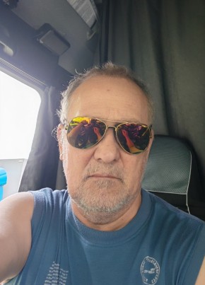 Евгений из Москвы 53 года
