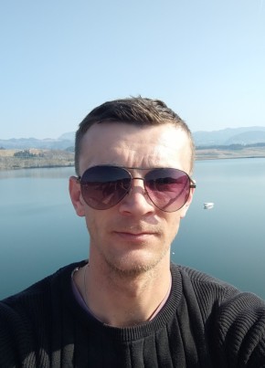 Mirnes, 33, Republika Slovenija, Mestna občina Velenje