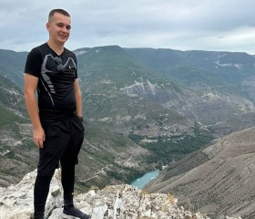 Gleb, 25, Omsk