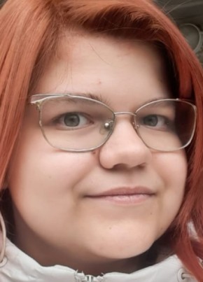 Полина из Челябинска 23 года