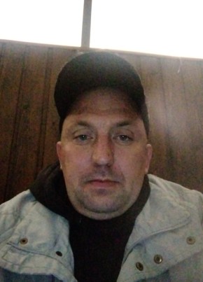 Павел, 41, Россия, Витязево