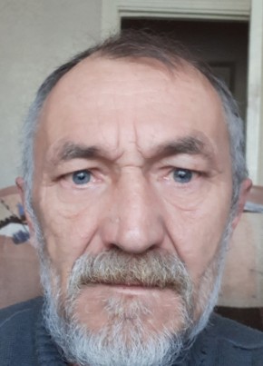 Юрий, 60, Россия, Темрюк