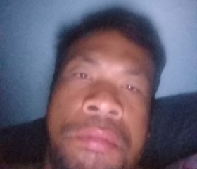 โสด, 18, Chon Buri