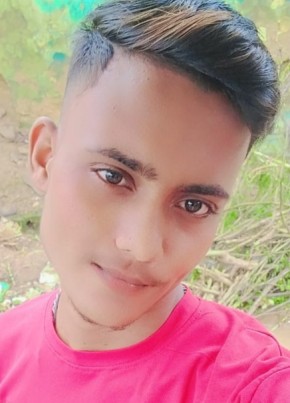 Zuber, 18, India, Haveri