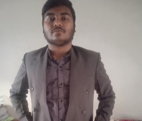 Raj, 18, Jamnagar