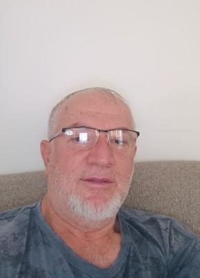 Магамед из Курчалоя 52 года