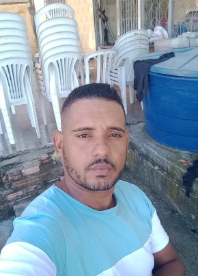 Tiago, 35, República Federativa do Brasil, Cajati