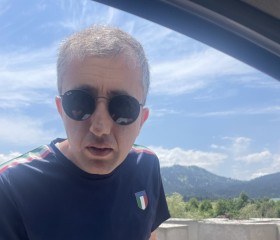 Rafael Hakobyan, 37, Yerevan