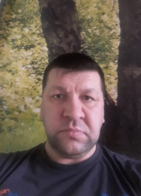 Victor, 44, Russia, Mirny