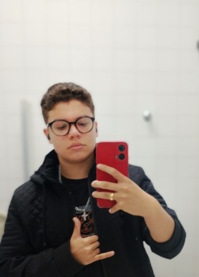 Matheus из Vinhedo 18 лет