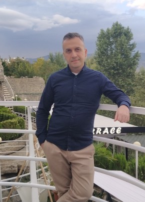 George из თბილისი 42 года