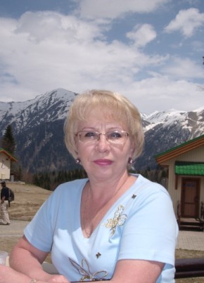 Елена, 71, Россия, Монино