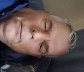 Darren, 55, Sheffield