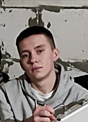 Глеб из Сызрани 22 года
