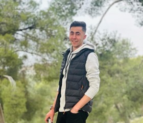 مالك, 18, Jerusalem