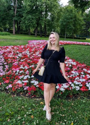 Марина, 37, Россия, Санкт-Петербург
