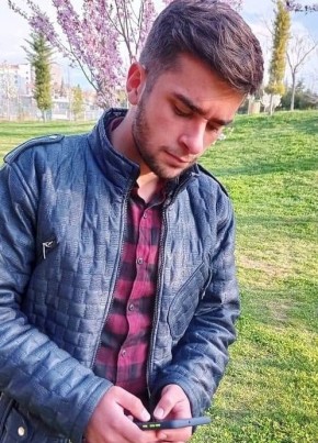 Beyfendi, 20, Türkiye Cumhuriyeti, Elâzığ