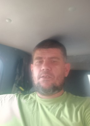 Рустам из Гудермеса 31 год