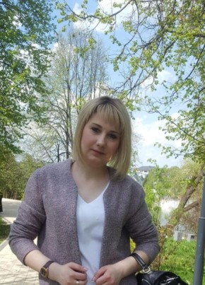 yulya, 32, Россия, Москва