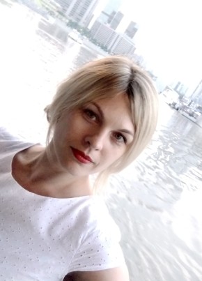 Елена, 40, Россия, Обухово