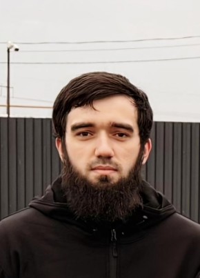 Малик из Геленджика 26 лет