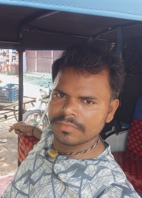 Chaudhary, 33, India, Thākurganj