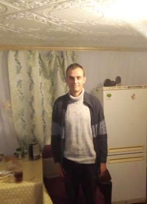 Виктор, 38, Россия, Бесскорбная