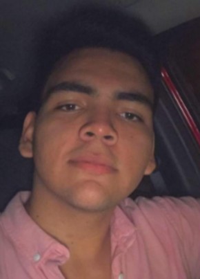 Lalo Perez, 22, Estados Unidos Mexicanos, Puerto Vallarta