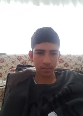 Ramo, 20, Türkiye Cumhuriyeti, Aşağıtaşlıçay