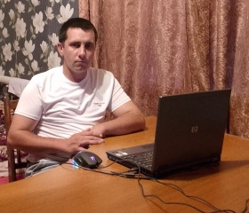 Vasiliy, 32, Saransk