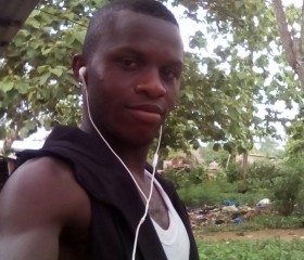 COMPAORÉ, 34, Agnibilekrou