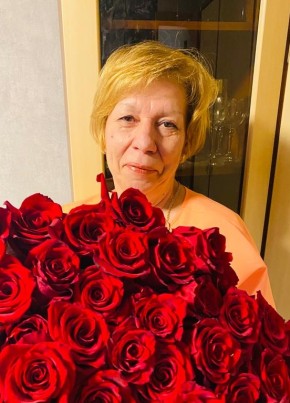 Елена, 61, Россия, Кириши