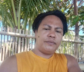 Jomar, 18, Malita