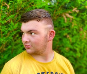 Hubert, 23, Valenciennes