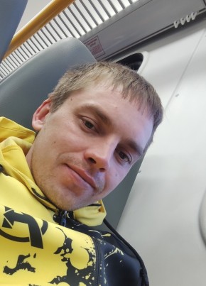 Sergey, 34, Russia, Korolev
