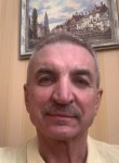 Влад, 59 лет, Київ