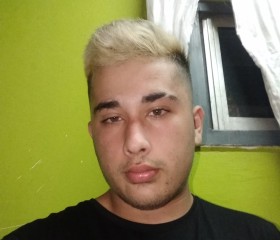 Dhdjf, 22, Santa Rosa