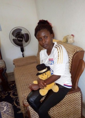 suzi Bilore, 26, Republic of Cameroon, Edéa