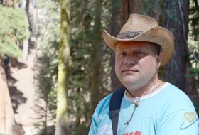 Wladimir, 58 - Sequoia National Park USA