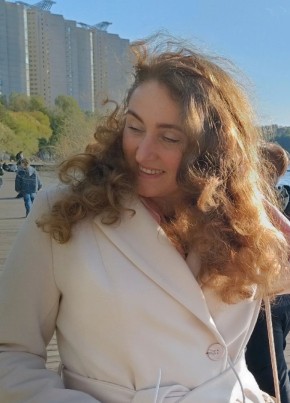 Лора, 48, Россия, Воронеж