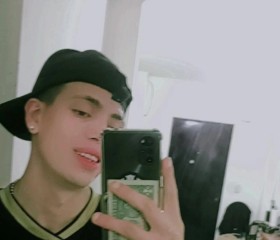 Thomas, 21, Buenos Aires