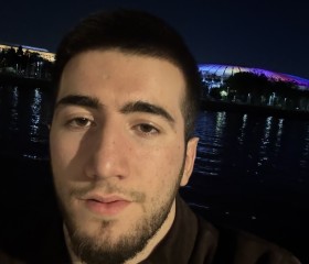 Amiran, 21, Moscow