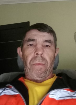 Сергей из Вышнего Волочека 48 лет